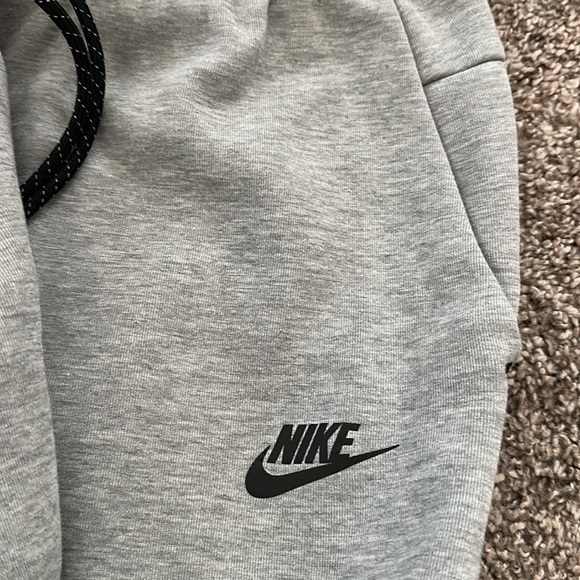 Men’s Nike slim fit joggers! - Picture 4 of 6